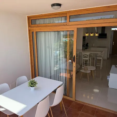 Brisas 38, 2 Bedrooms And Pool San Bartolomé